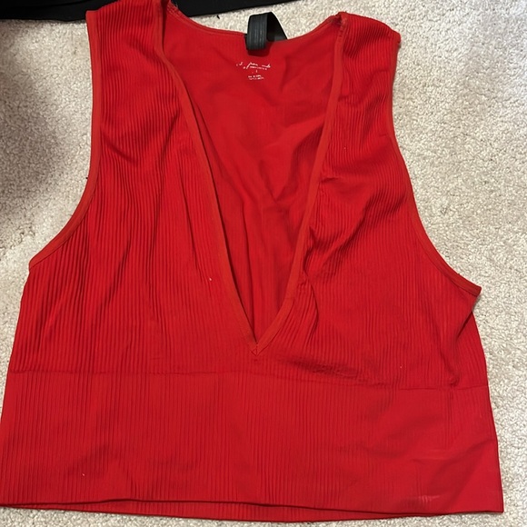 Stretchy deep V tank top bandeau - Picture 3 of 7